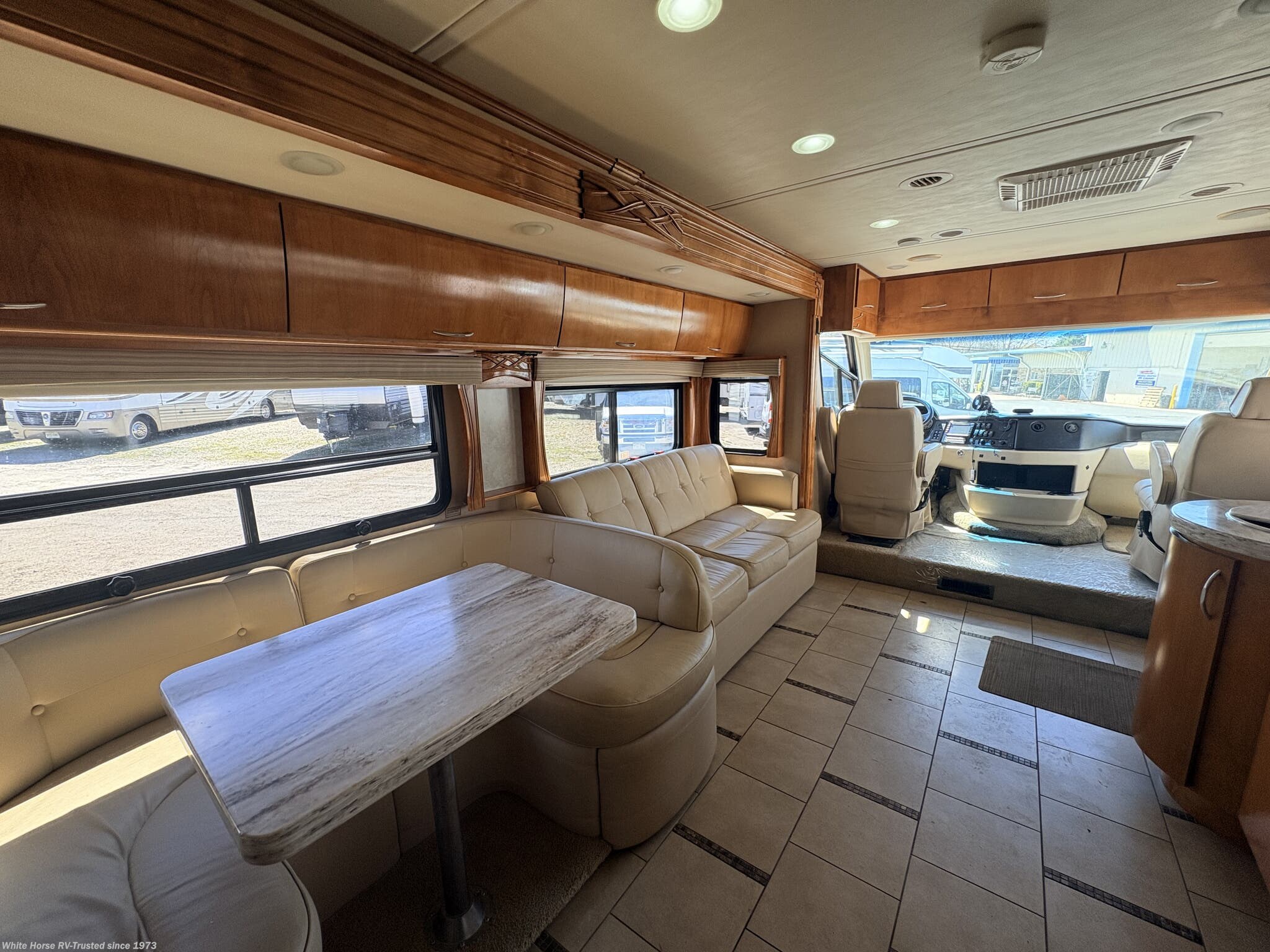 Used 2011 Monaco RV Vesta 32PBS available in Williamstown, New Jersey