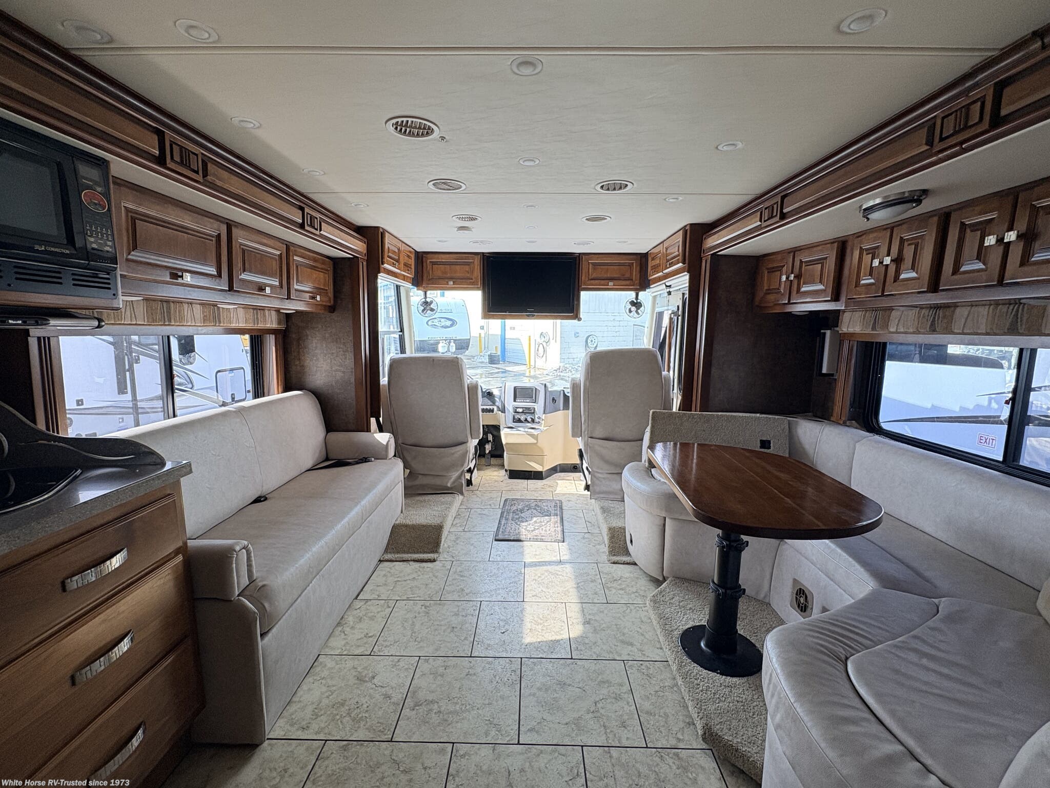 Used 2012 Tiffin Allegro Breeze 32 BR available in Williamstown, New Jersey