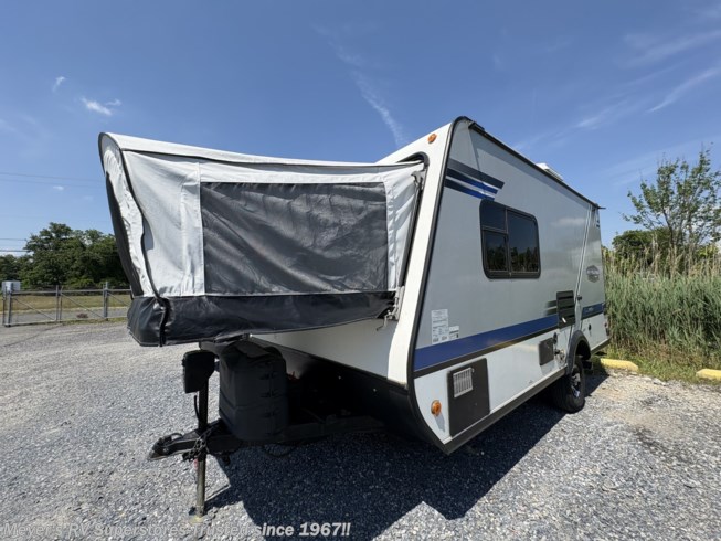 2018 Jayco Jay Feather 17z