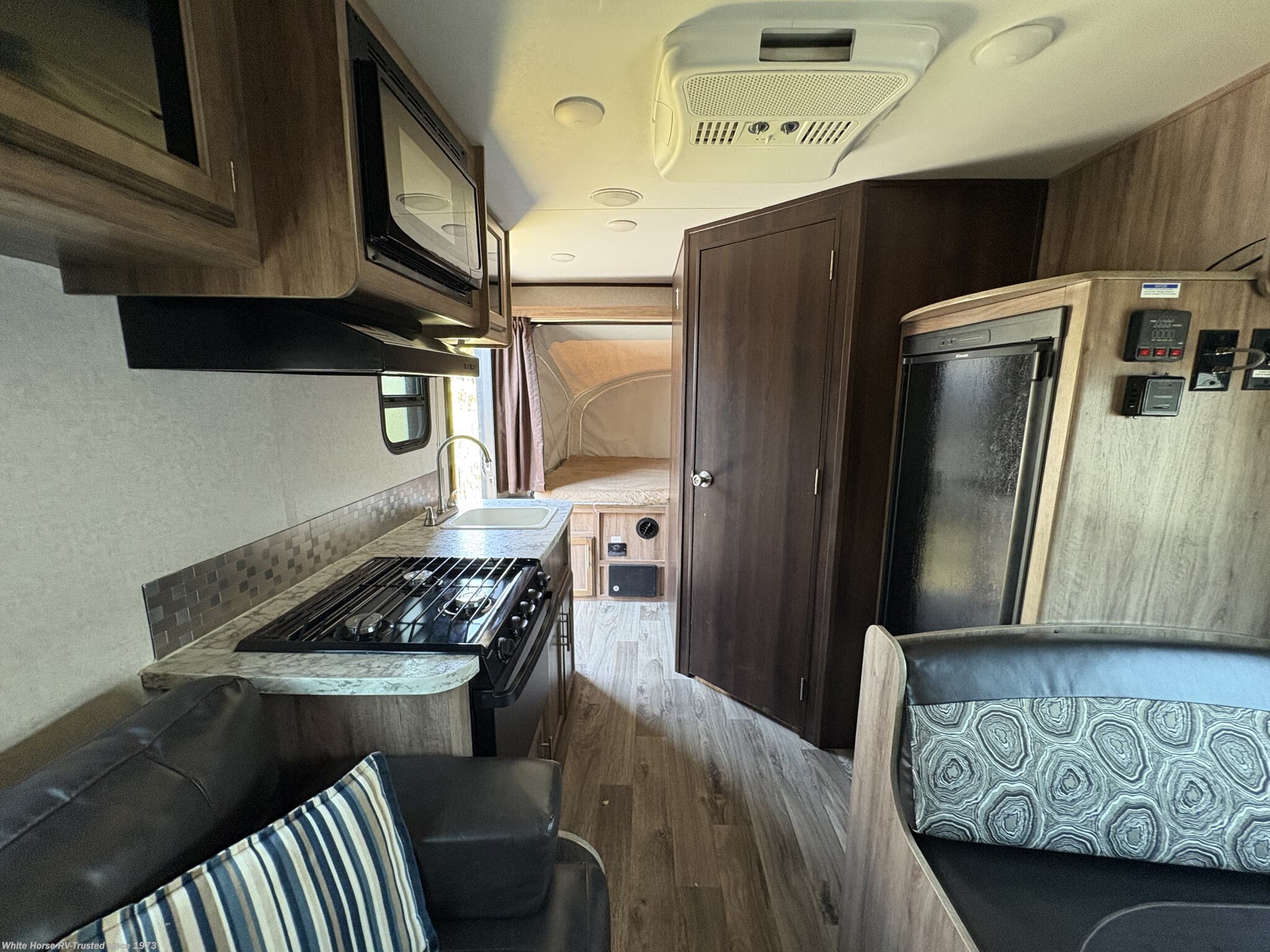 Used 2018 Jayco Jay Feather 17Z available in Williamstown, New Jersey