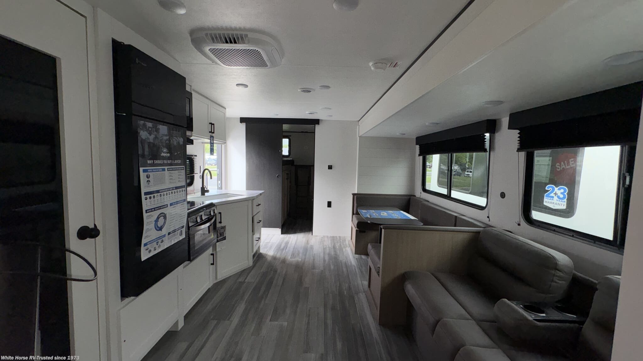 New 2026 Jayco Jay Flight SLX 295TBS available in Williamstown, New Jersey