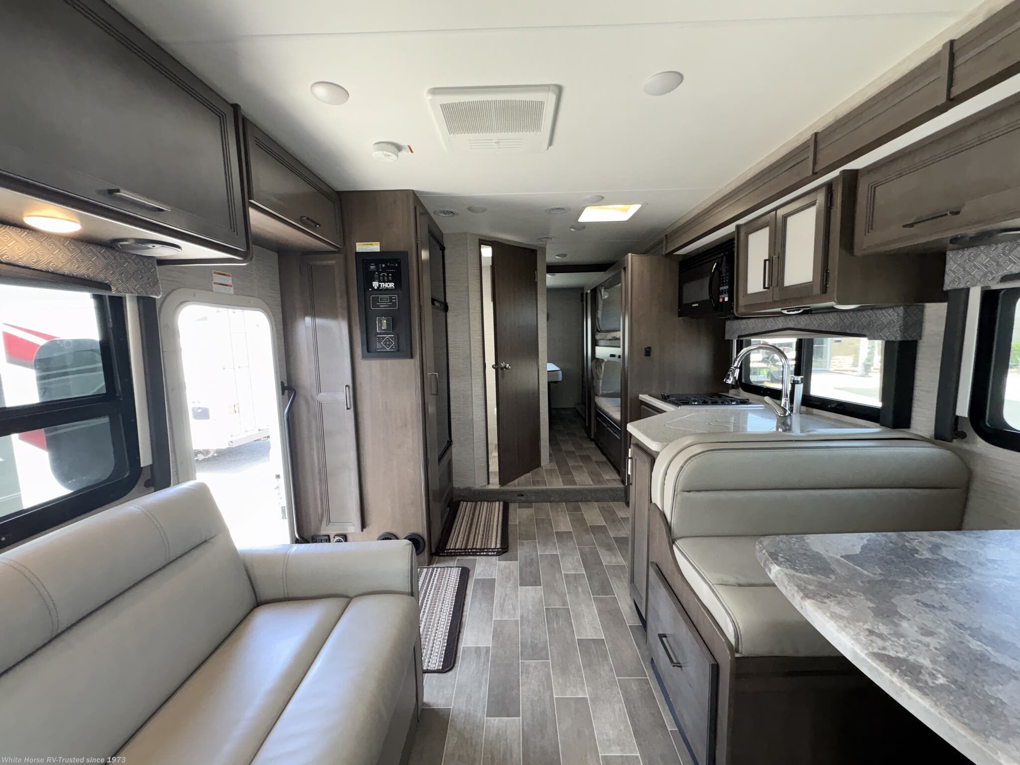 2022 Chateau 31E by Thor Motor Coach from White Horse RV Center in Williamstown, New Jersey