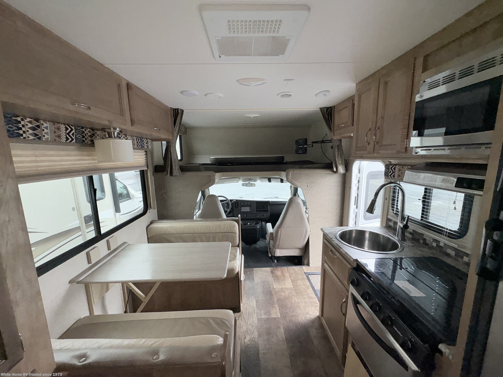 Used 2018 Gulf Stream Conquest 6237LE available in Williamstown, New Jersey