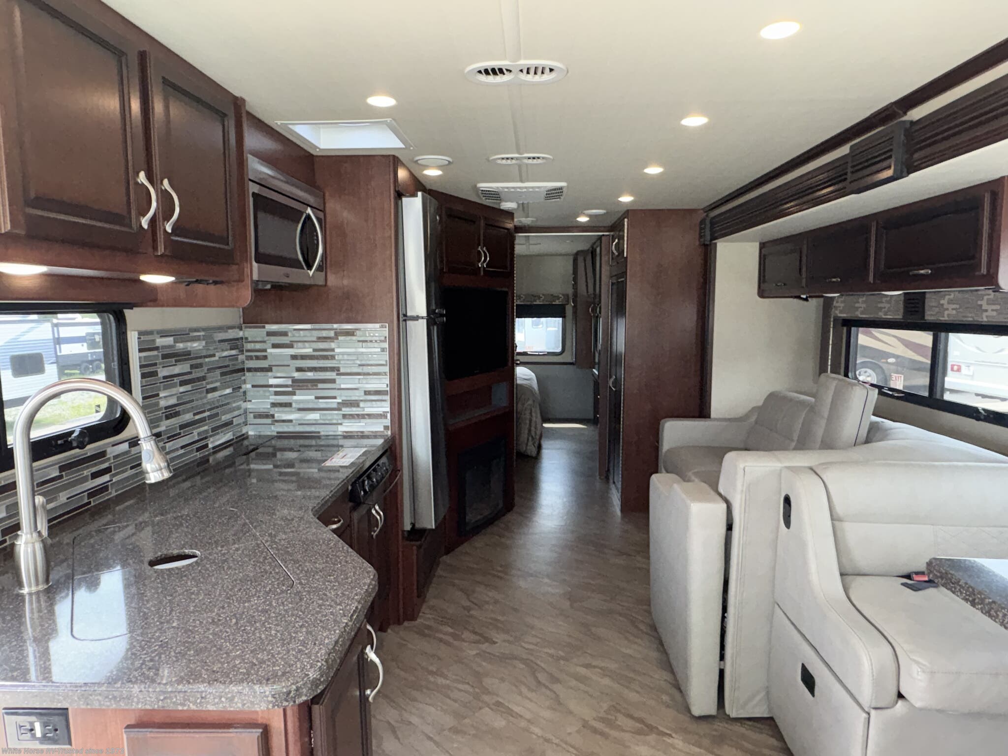 2017 Storm 32A by Fleetwood from White Horse RV Center in Williamstown, New Jersey