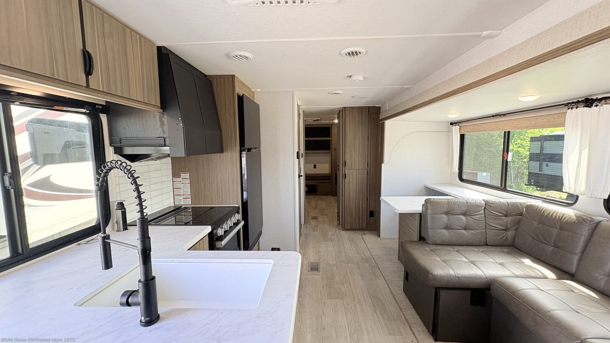 2025 Salem 31KQBTS by Forest River from White Horse RV Center in Williamstown, New Jersey