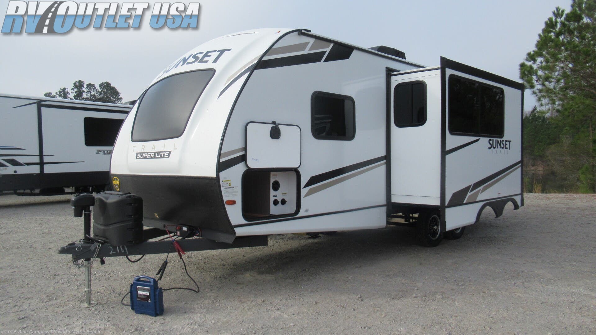 2022 CrossRoads Sunset Trail Super Lite 222RB RV for Sale in Longs, SC