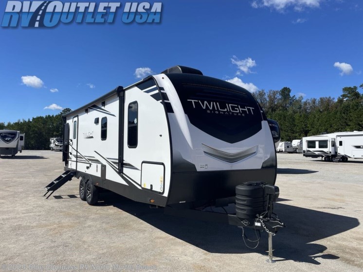 New 2024 Cruiser RV Twilight Signature 26RB available in Longs, South Carolina