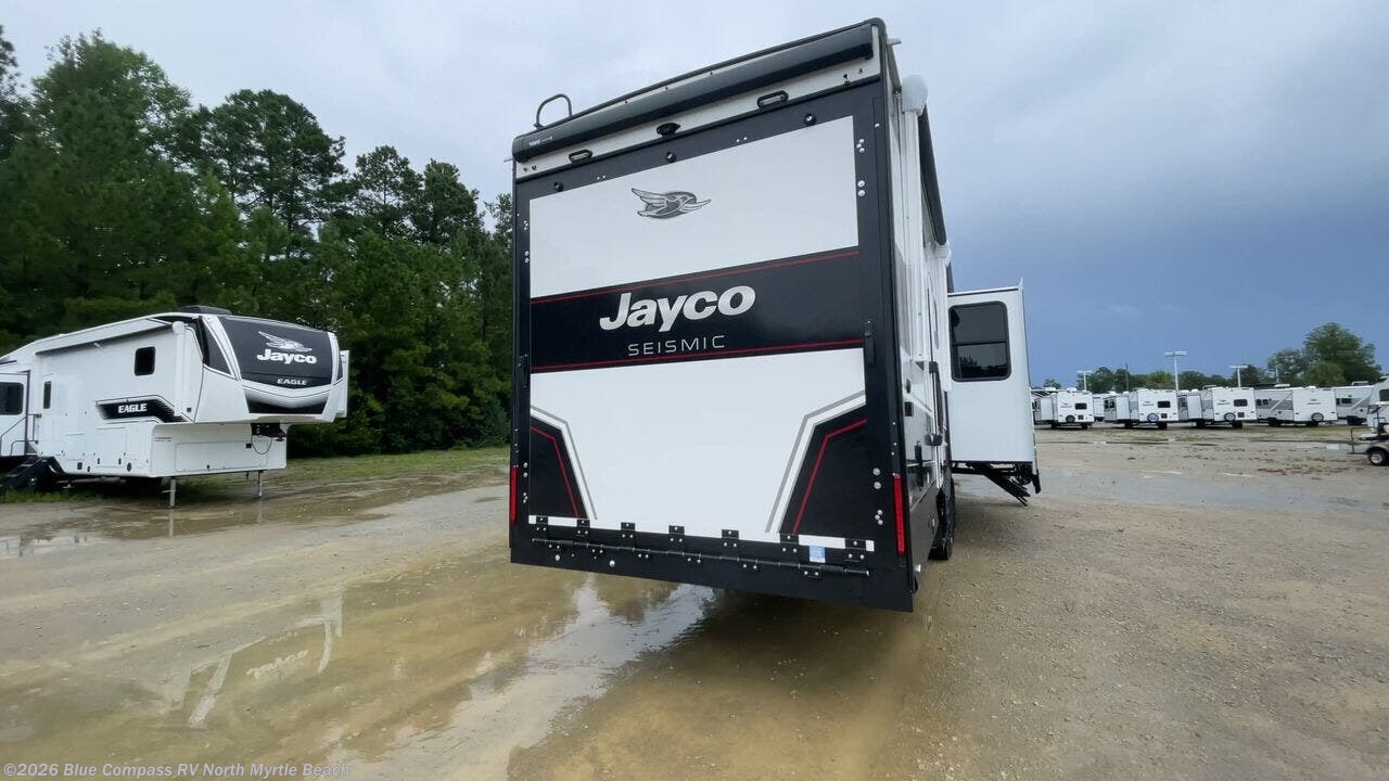 New 2026 Jayco Seismic 395 available in Longs, South Carolina