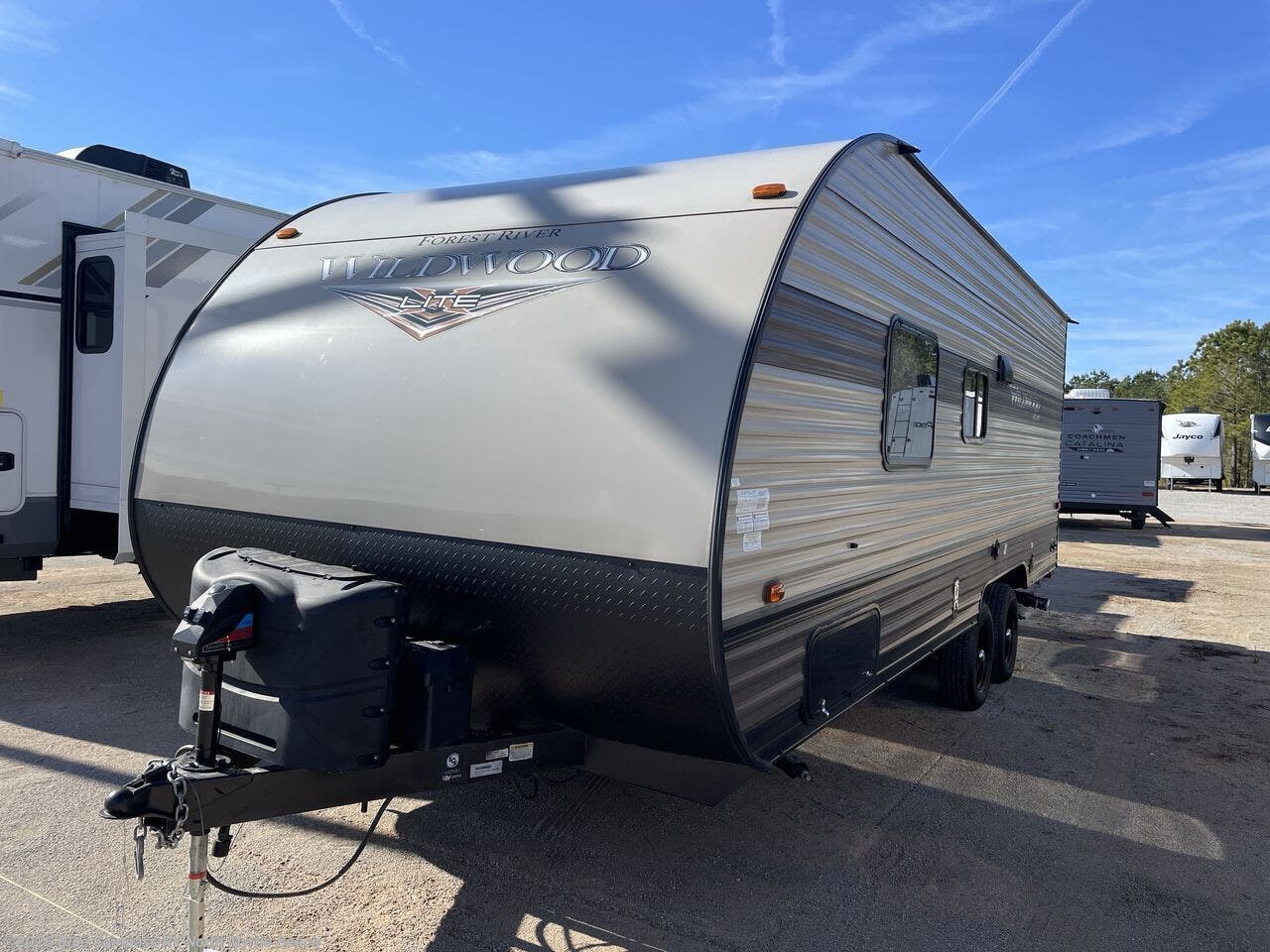 Used 2019 Forest River Wildwood 19DBXL available in Longs, South Carolina