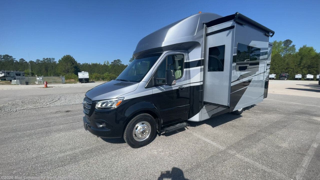 New 2025 Tiffin Wayfarer 25XLW available in Longs, South Carolina