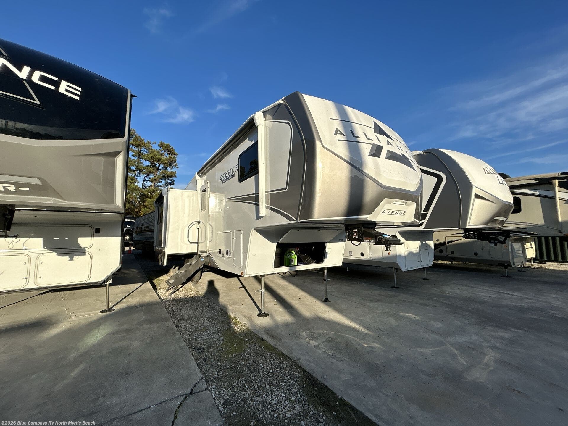 2026 Avenue All-Access 30BH by Alliance RV from Blue Compass RV North Myrtle Beach in Longs, South Carolina