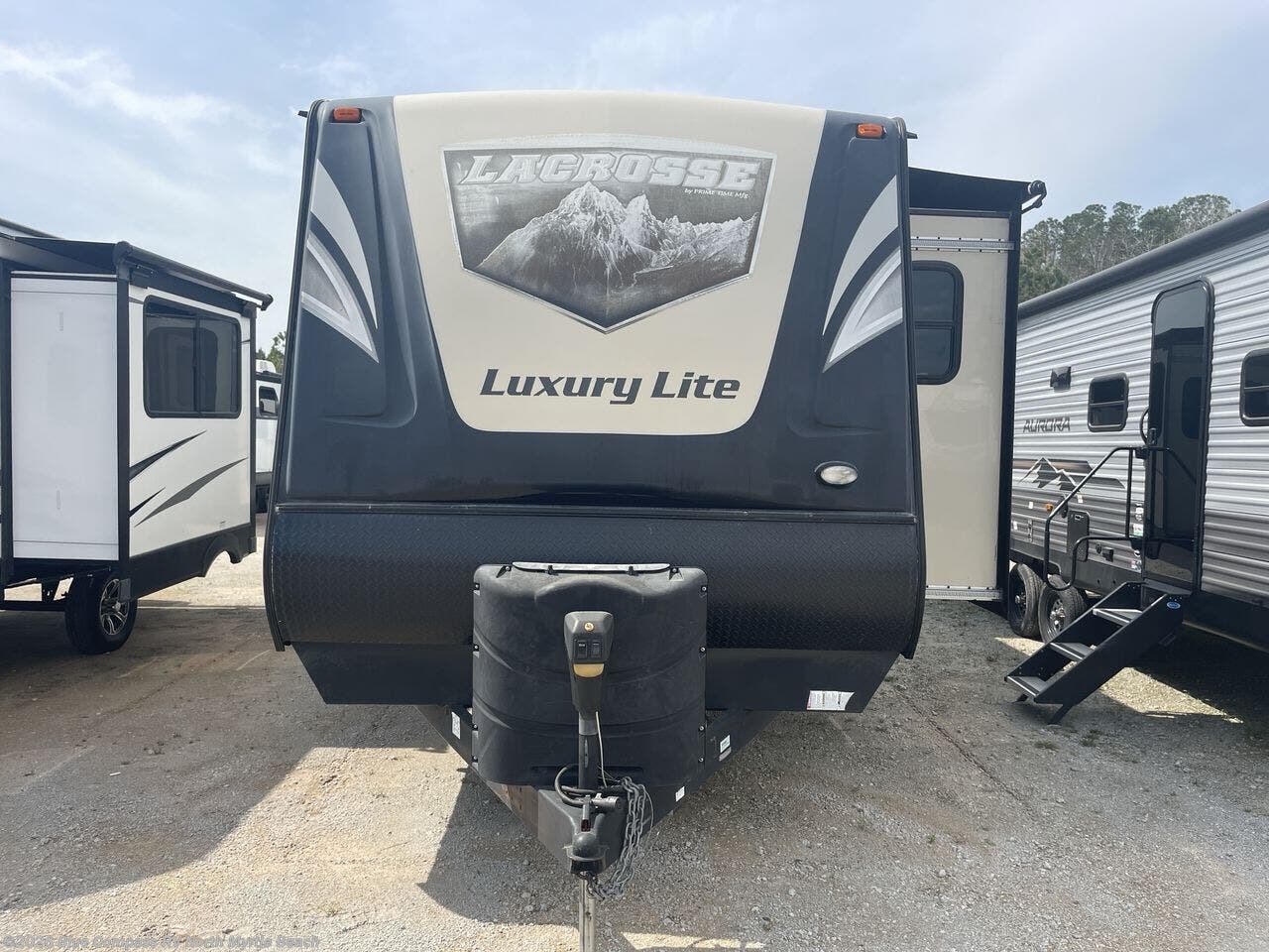 2016 LaCrosse 337RKT by Prime Time from Blue Compass RV North Myrtle Beach in Longs, South Carolina