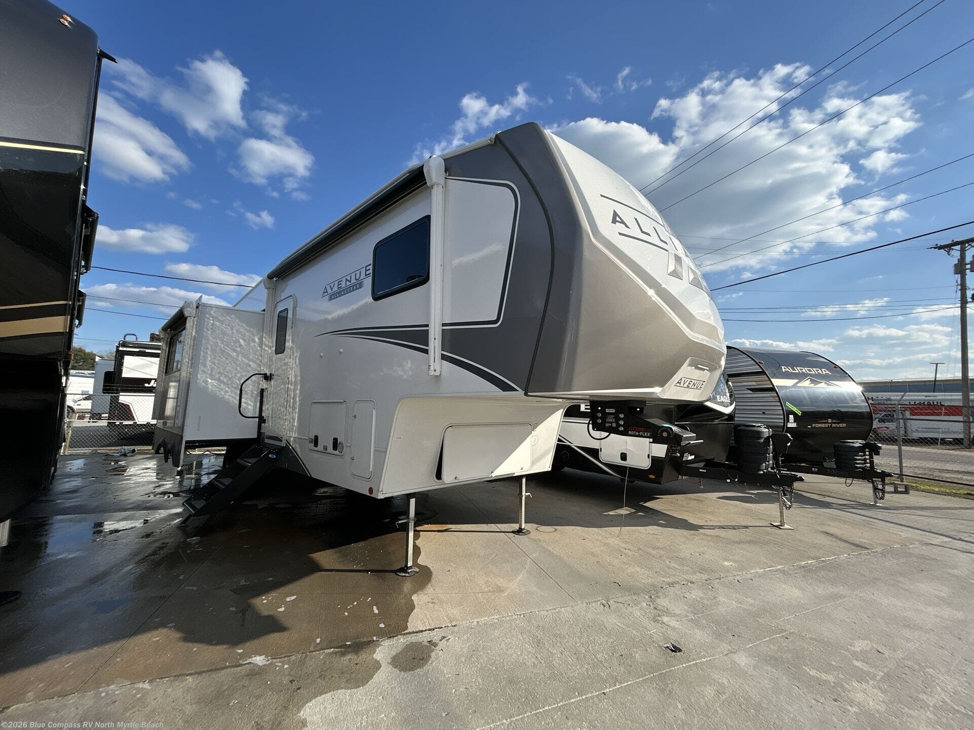 2026 Avenue All-Access 30BH by Alliance RV from Blue Compass RV North Myrtle Beach in Longs, South Carolina