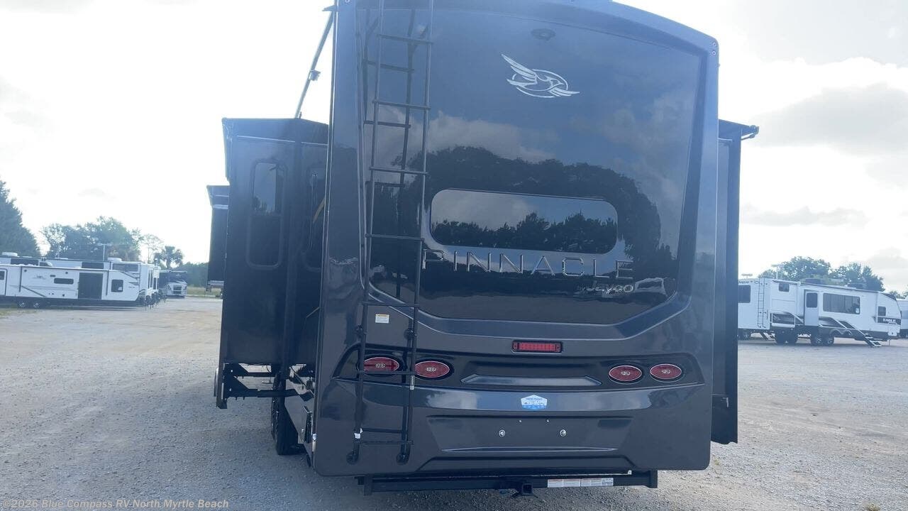 New 2027 Jayco Pinnacle 38FBRK available in Longs, South Carolina