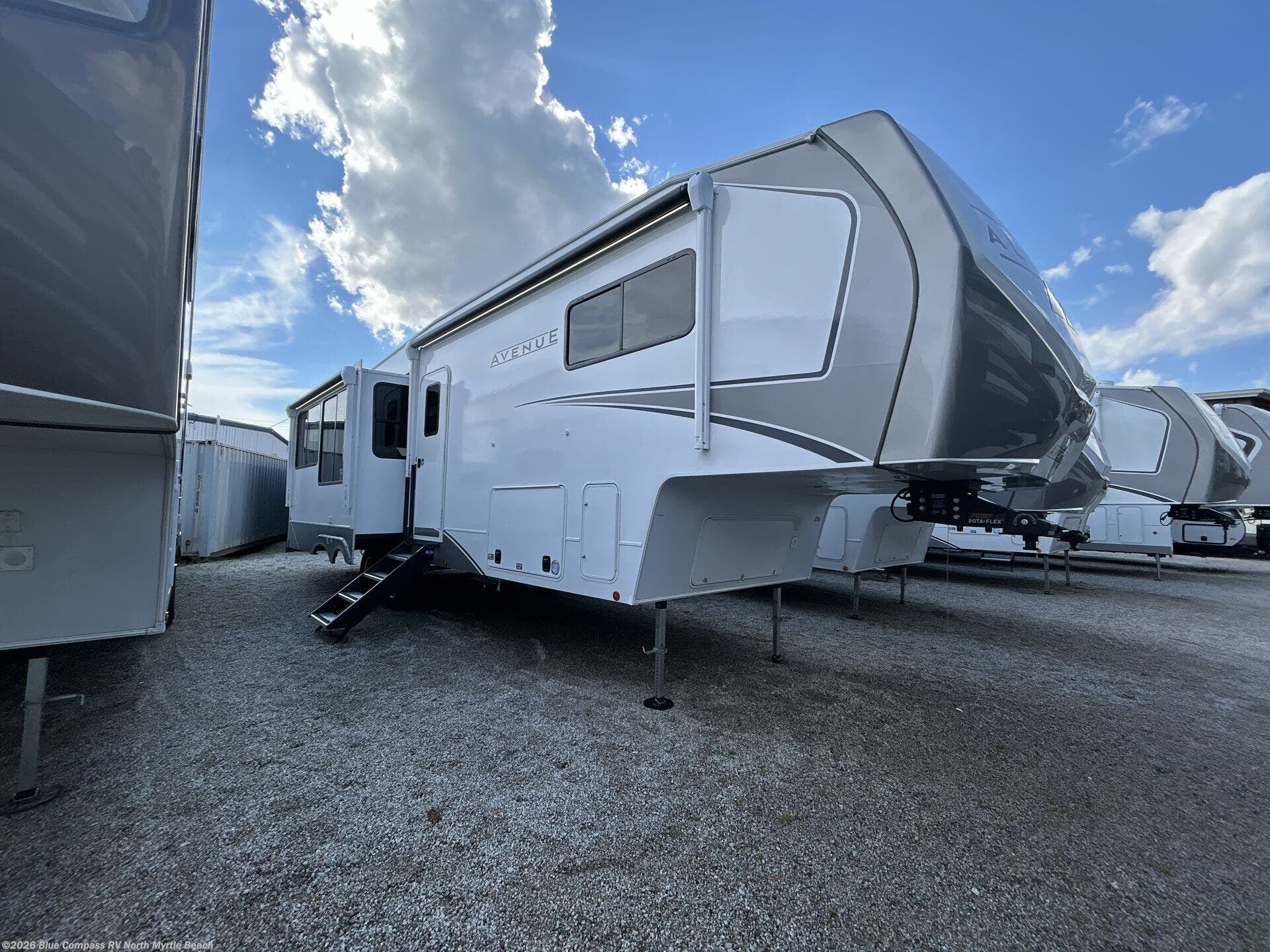 2026 Avenue 32RLS by Alliance RV from Blue Compass RV North Myrtle Beach in Longs, South Carolina