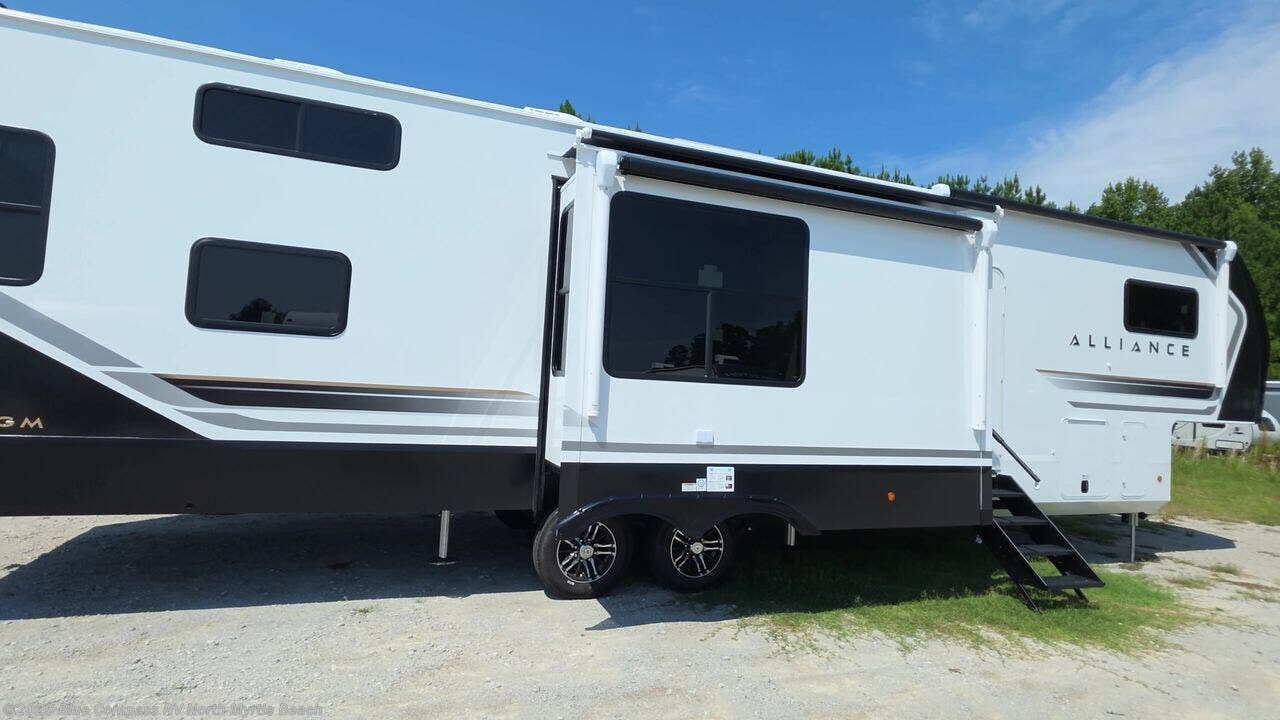 New 2027 Alliance RV Paradigm 395DS available in Longs, South Carolina