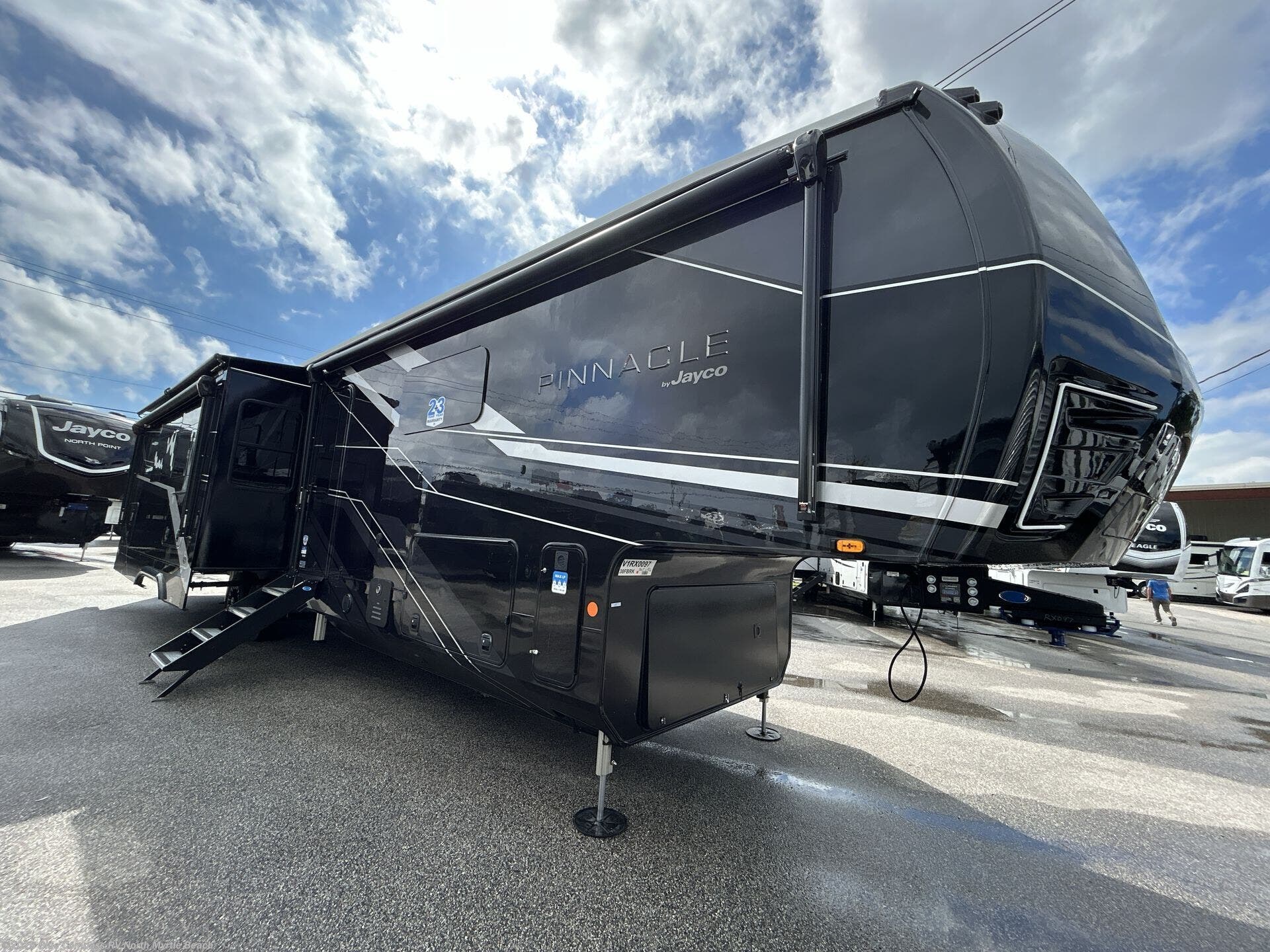 2027 Pinnacle 38FBRK by Jayco from Blue Compass RV North Myrtle Beach in Longs, South Carolina