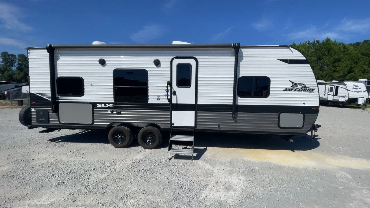 Used 2024 Jayco Jay Flight 260BH available in Longs, South Carolina