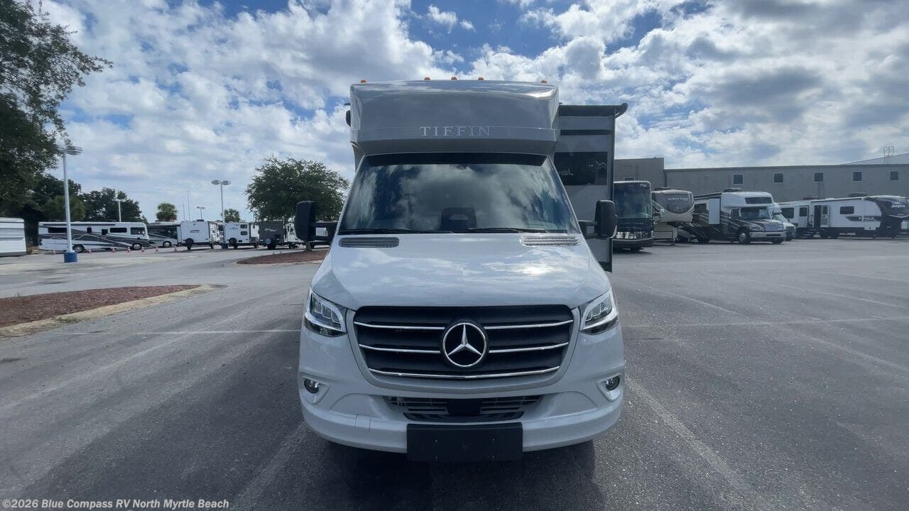 New 2027 Tiffin Wayfarer 25 RW available in Longs, South Carolina