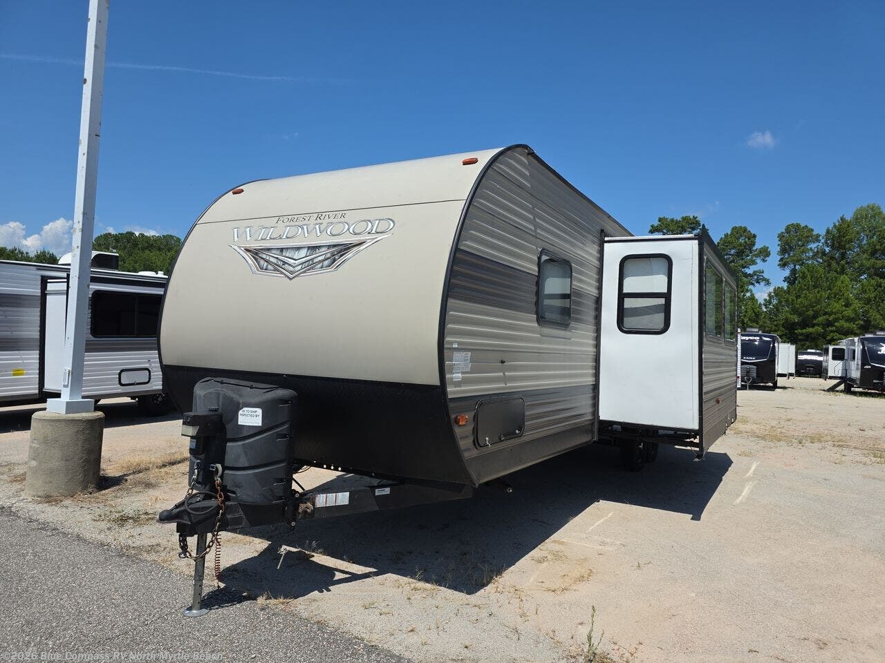 Used 2020 Forest River Wildwood 30KQBSS available in Longs, South Carolina