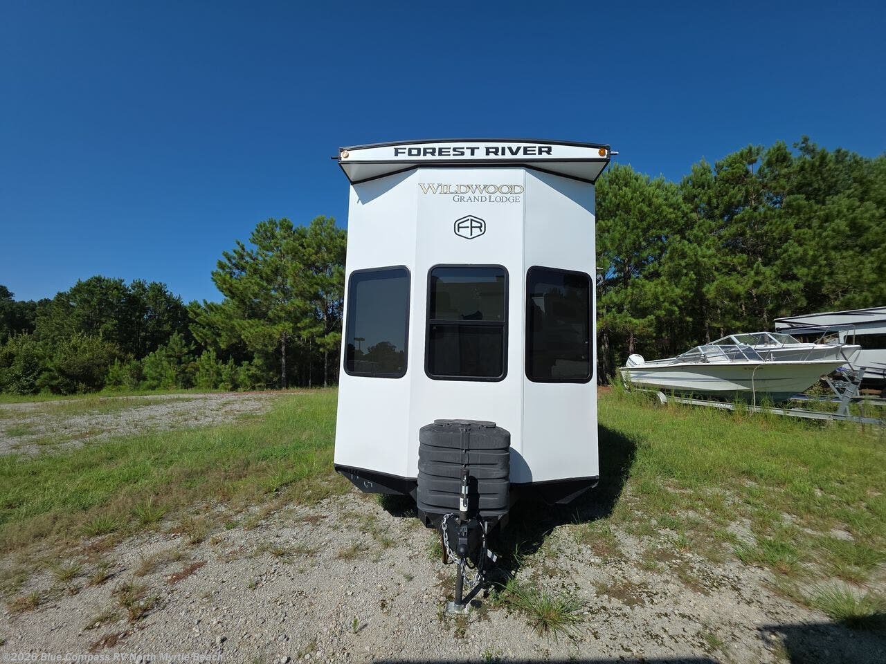 2025 Wildwood Grand Lodge 44VIEW by Forest River from Blue Compass RV North Myrtle Beach in Longs, South Carolina