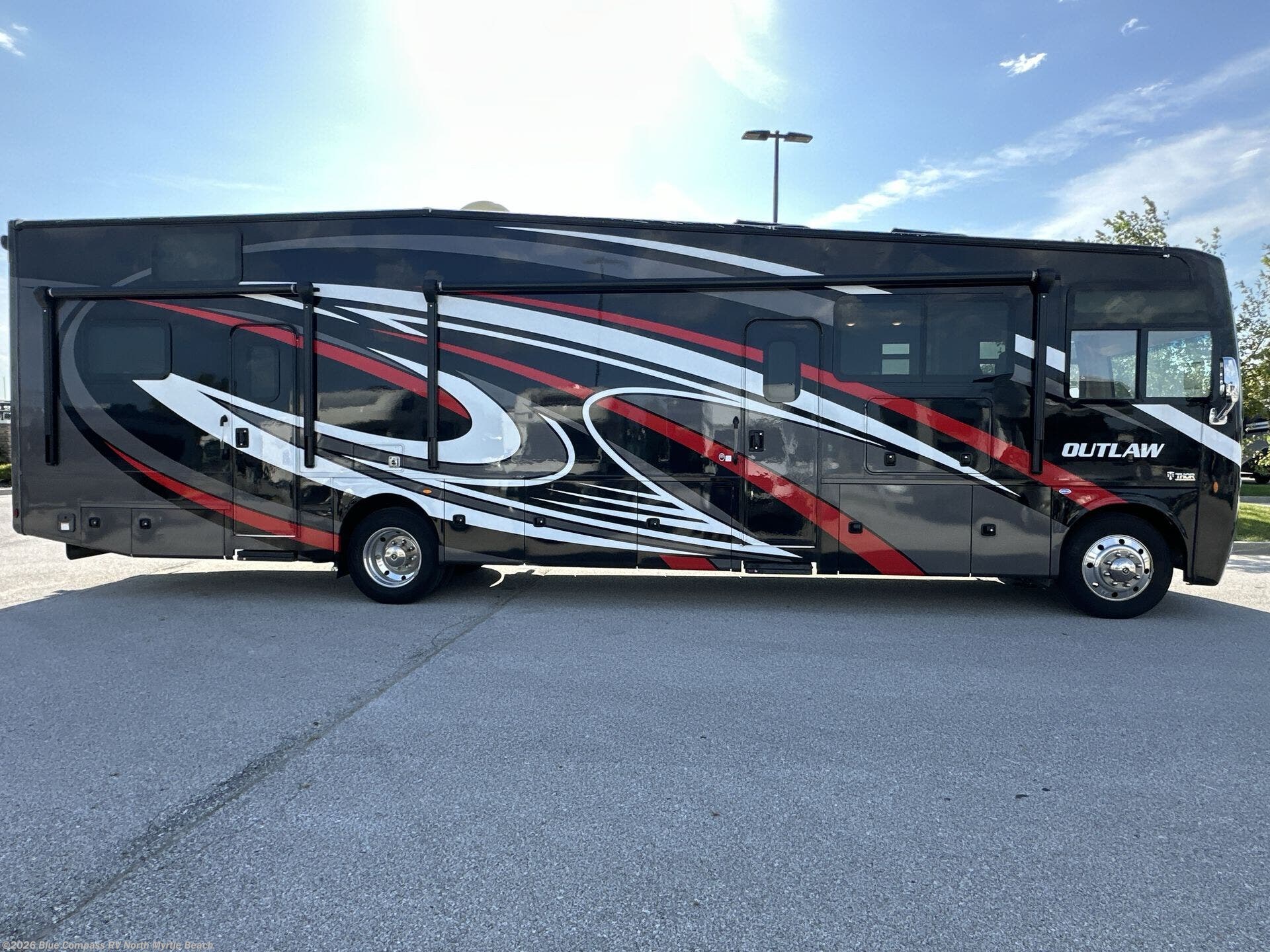 Used 2022 Thor Motor Coach Outlaw 38KB available in Longs, South Carolina