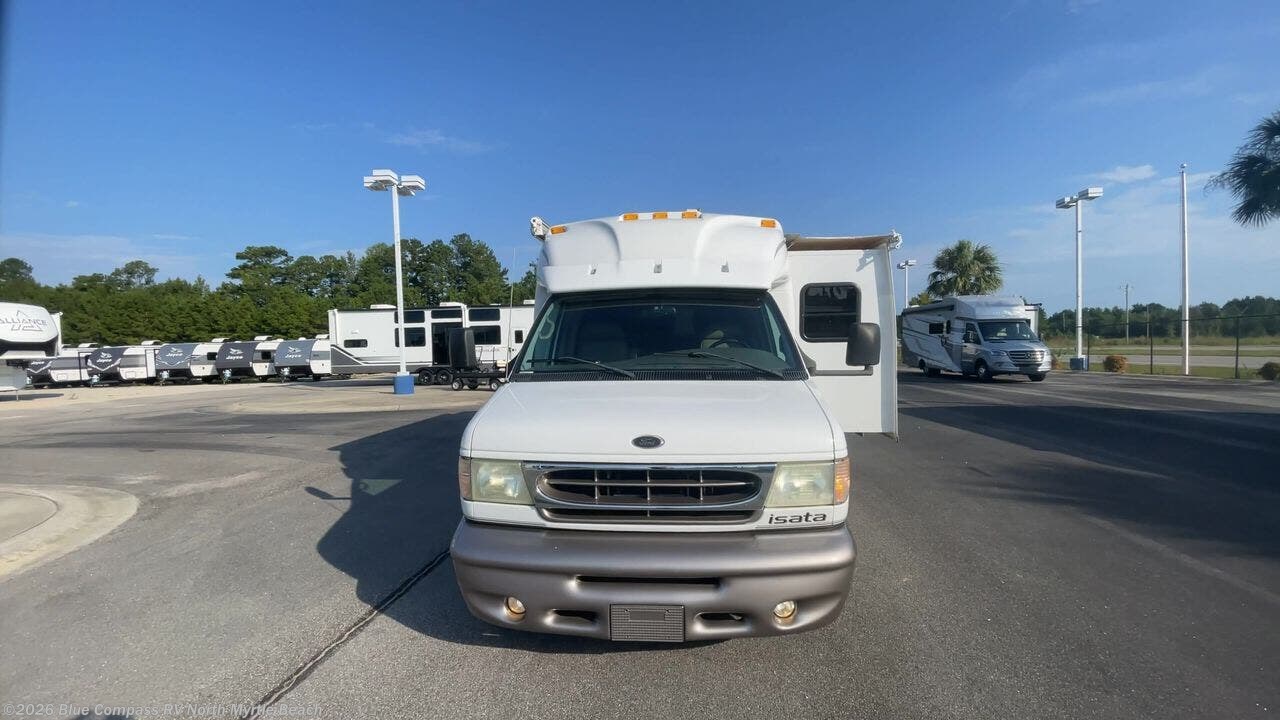 2003 isata 3 250 by Dynamax Corp from Blue Compass RV North Myrtle Beach in Longs, South Carolina