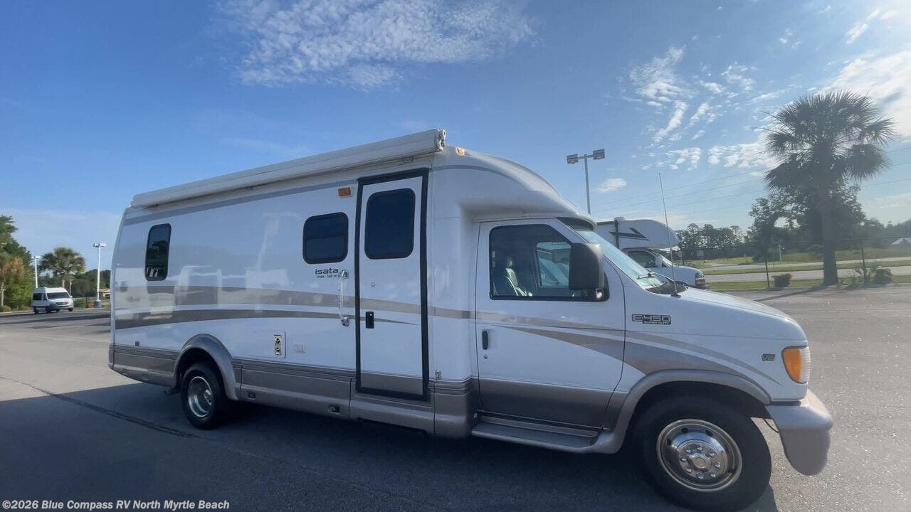 2003 Dynamax Corp isata 3 250 - Used Class C For Sale by Blue Compass RV North Myrtle Beach in Longs, South Carolina