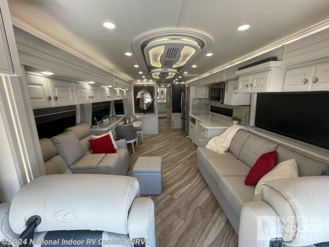 2022 American Coach American Tradition 42V - New Class A For Sale by National Indoor RV Centers in Surprise, Arizona