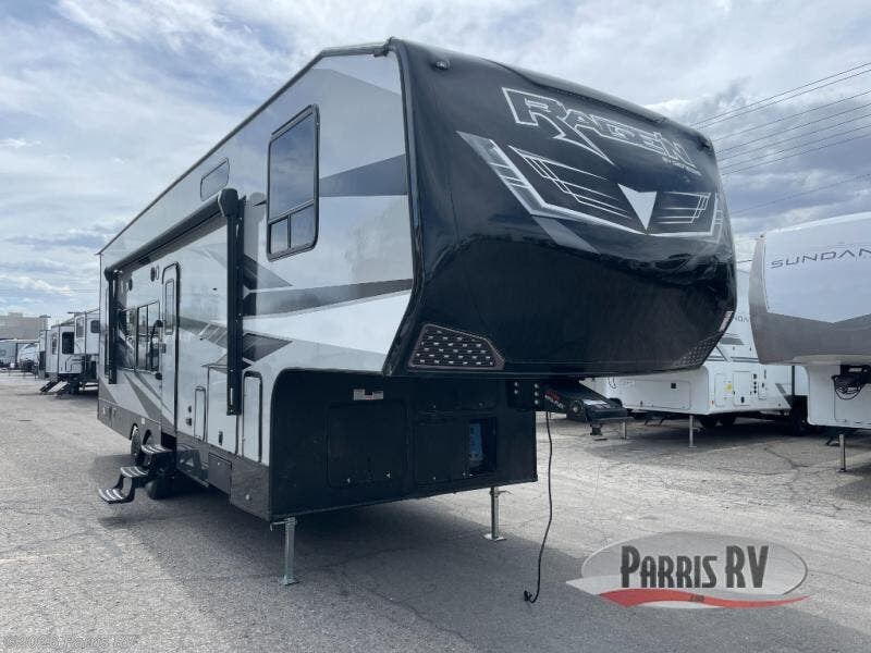 2027 Rage'n 3016RIKS by Genesis Supreme from Parris RV in Murray, Utah