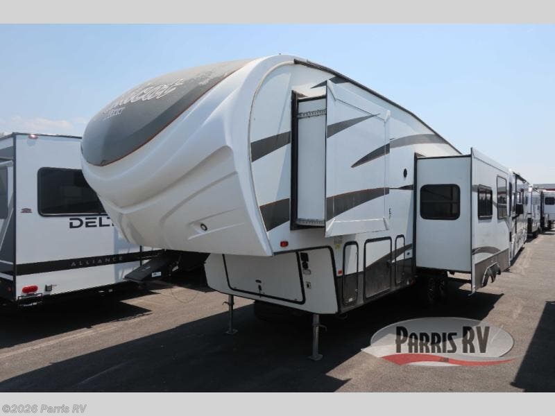 Used 2017 Forest River Wildcat Maxx 282RKX available in Murray, Utah