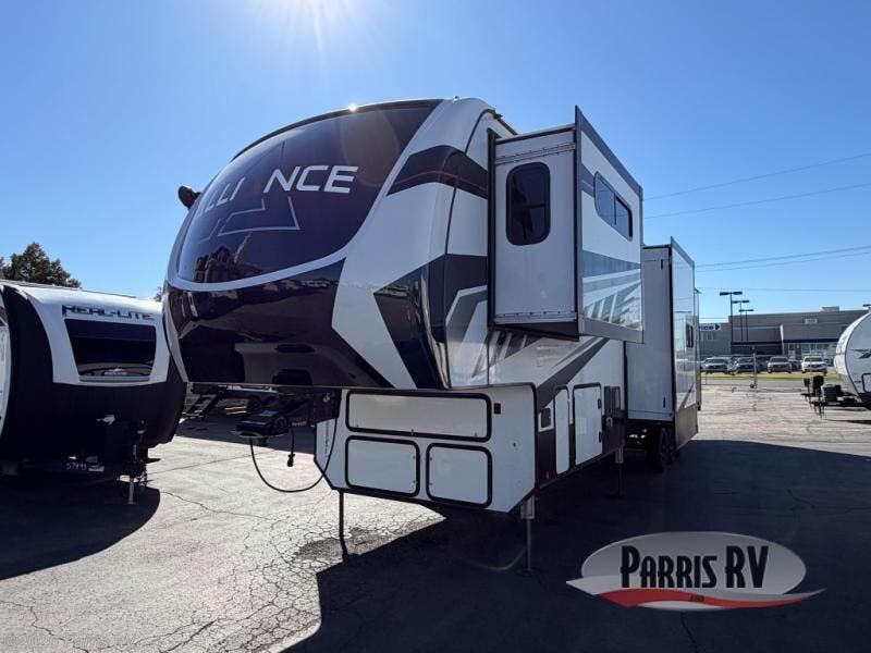 Used 2022 Alliance RV Valor 41V15 available in Murray, Utah
