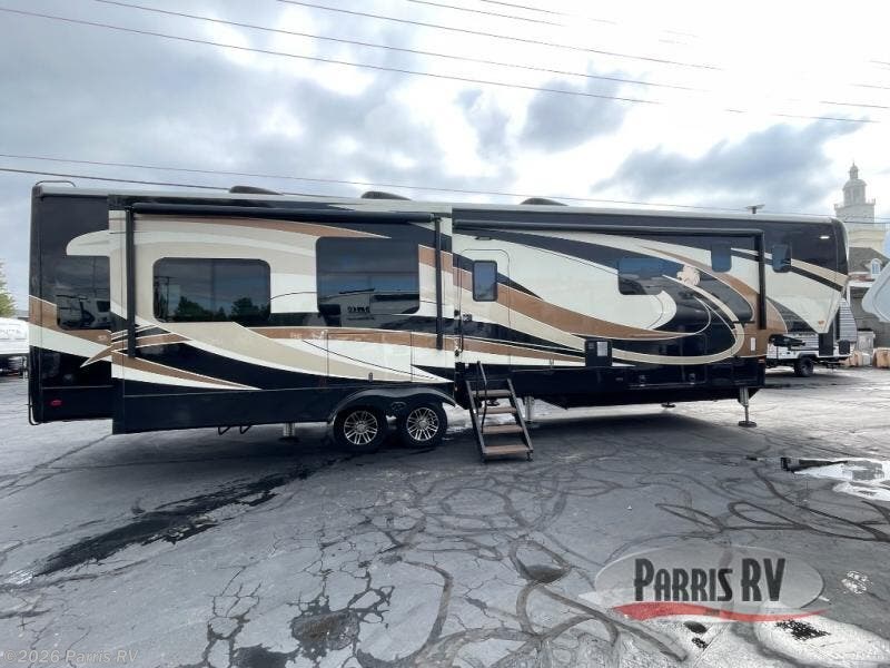 Used 2019 Heartland Landmark 365 Newport available in Murray, Utah