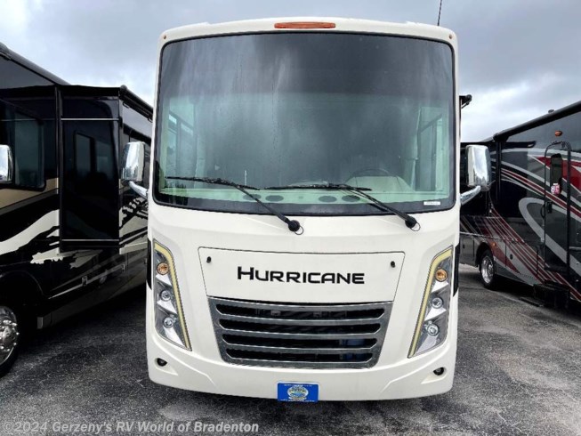 2022 Thor Motor Coach Hurricane 31C - Used Class A For Sale by Gerzeny