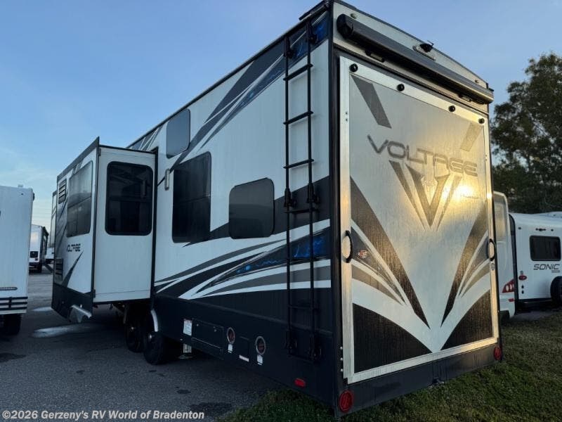 Used 2019 Dutchmen Voltage 3705 available in Bradenton, Florida