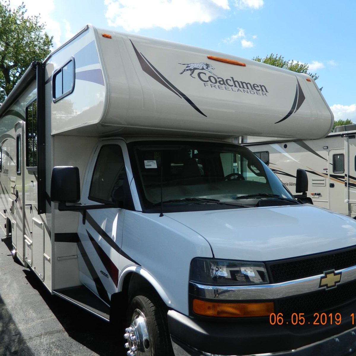 b 18 Coachmen Freelander 27qb Class C For Sale In Rockford Il b 18 Coachmen Freelander 27qb Class C For Sale In Rockford Il