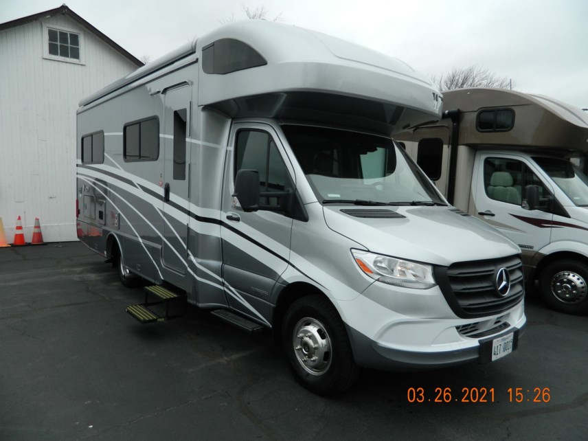 2020 Winnebago View 24J