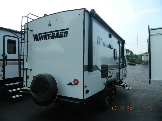 2021 Micro Minnie 2100BH by Winnebago from Winnebago Motor Homes in Rockford, Illinois