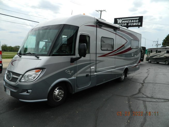 Used 2013 Itasca Reyo 25T available in Rockford, Illinois