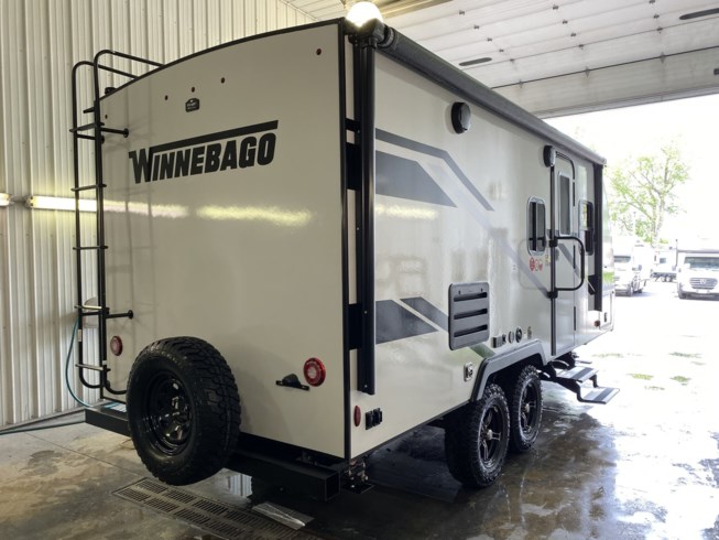 2024 Winnebago Micro Minnie 2108DS - New Travel Trailer For Sale by Winnebago Motor Homes in Rockford, Illinois