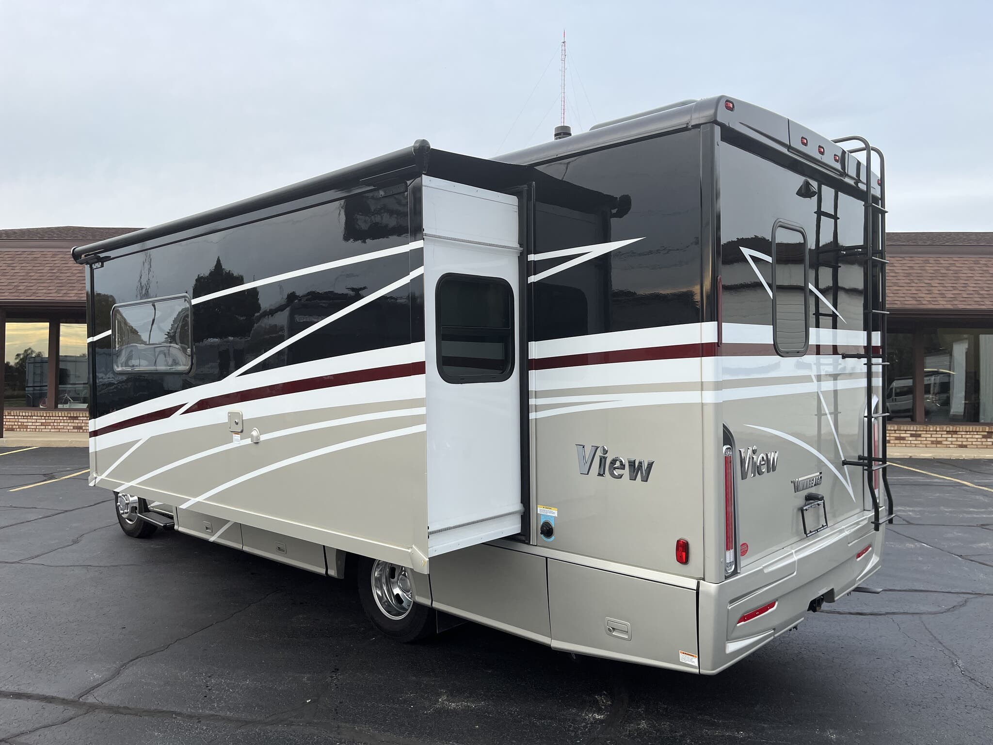 2022 Winnebago View 24D RV for Sale in Rockford, IL 61101 10839A Classifieds