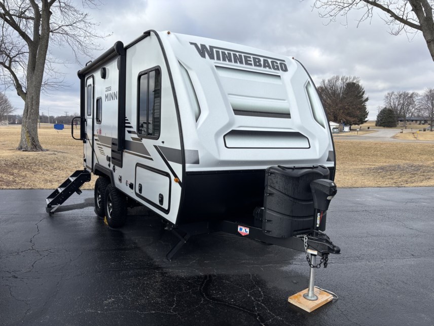 Used 2022 Winnebago Micro Minnie 1808FBS available in Rockford, Illinois