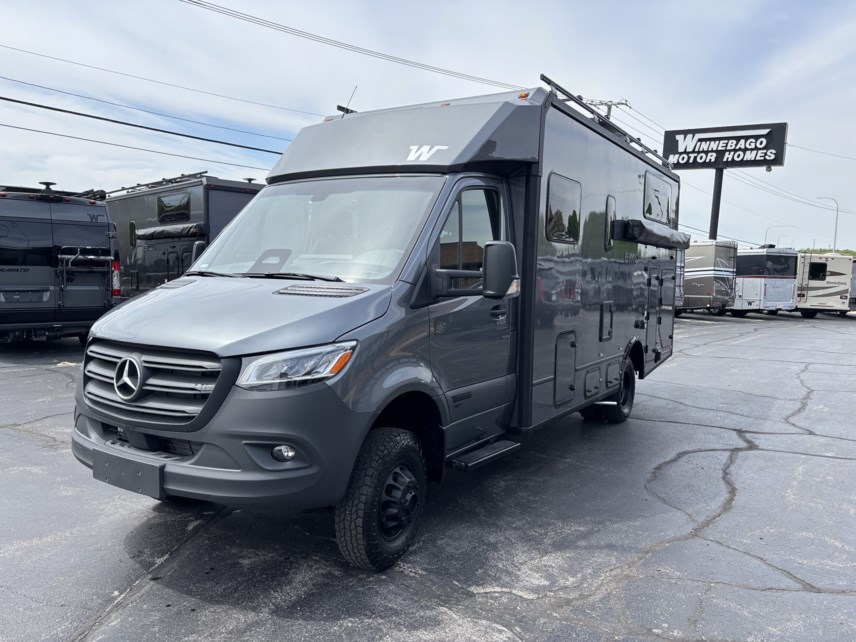 New 2025 Winnebago Ekko Sprinter 23B available in Rockford, Illinois