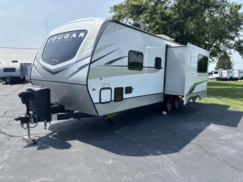 2023 Cougar Half-Ton 25RDSWE by Keystone from Winnebago Motor Homes in Rockford, Illinois