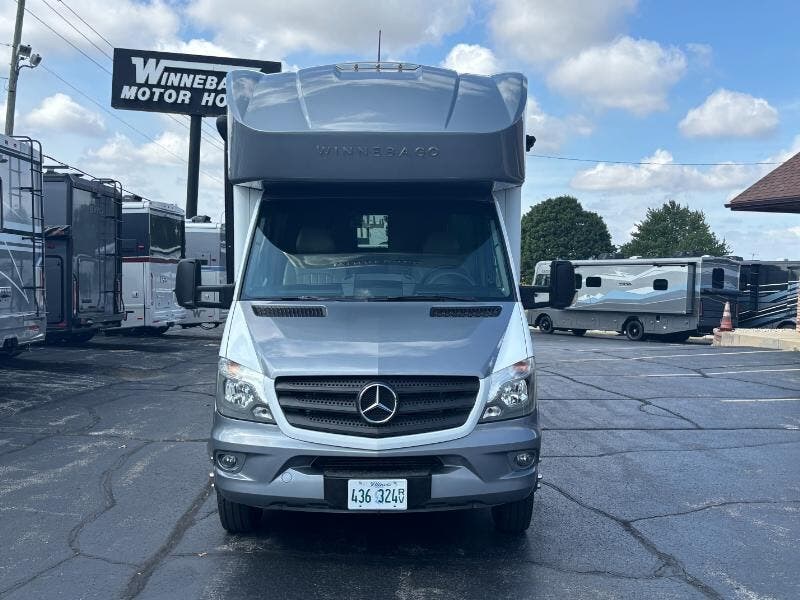 2018 Winnebago Navion 24V - Used Class C For Sale by Winnebago Motor Homes in Rockford, Illinois