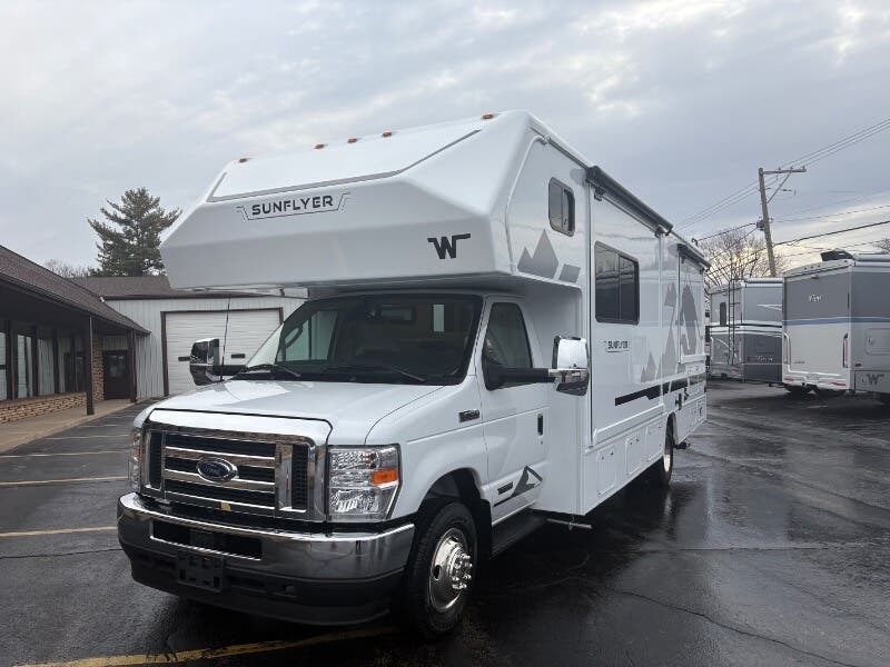 2027 Sunflyer 26FE by Winnebago from Winnebago Motor Homes in Rockford, Illinois