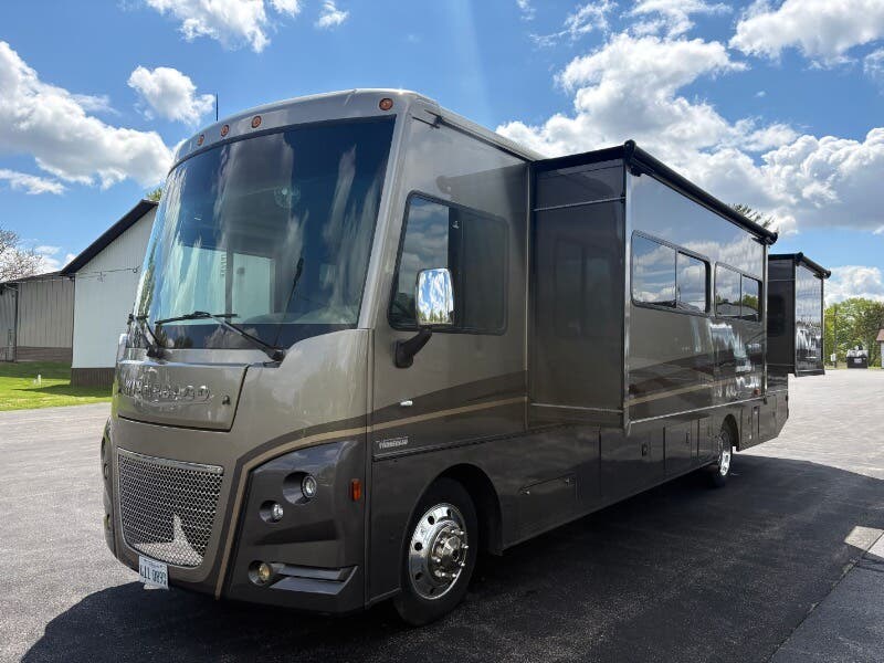 2020 Adventurer 36Z by Winnebago from Winnebago Motor Homes in Rockford, Illinois