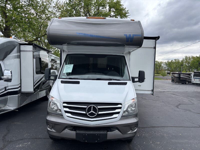2020 Winnebago Vita 24P - Used Class C For Sale by Winnebago Motor Homes in Rockford, Illinois