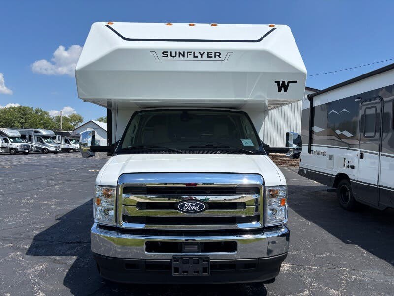 2027 Sunflyer 24GG by Winnebago from Winnebago Motor Homes in Rockford, Illinois