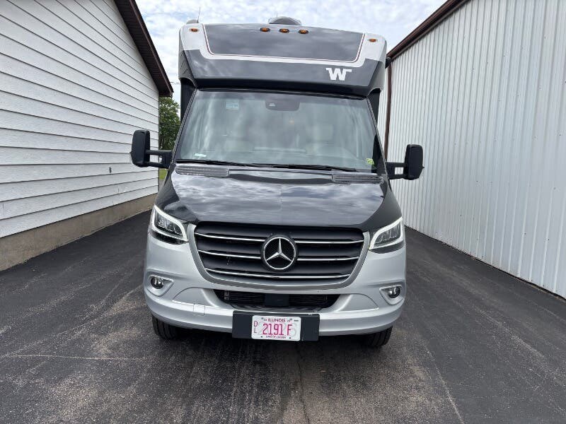 2026 Winnebago View 24R - Used Class C For Sale by Winnebago Motor Homes in Rockford, Illinois